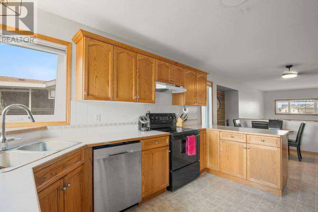 25 Lamont Close Property Photo 20