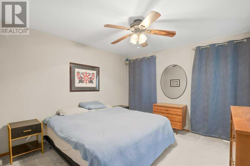 25 Lamont Close Property Photo 22