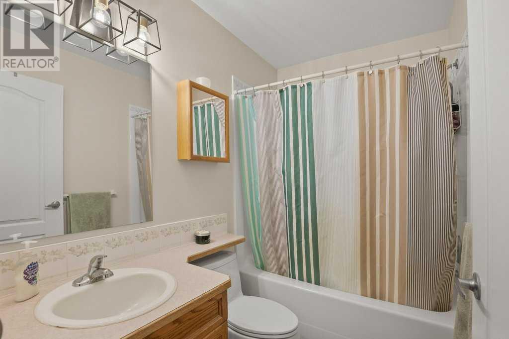 25 Lamont Close Property Photo 24