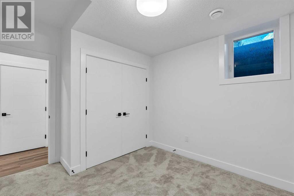 258 22 Avenue Property Photo 24