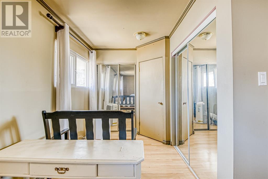 9645 Hillcrest Drive Property Photo 18