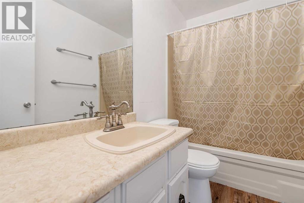 104 Mclevin Crescent Property Photo 16