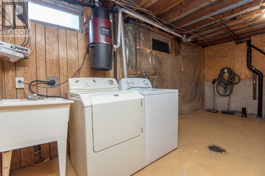 104 Mclevin Crescent Property Photo 25