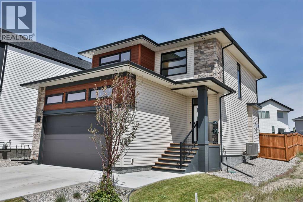 1473 Coalbanks Boulevard W Property Photo 1