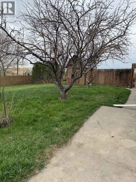 214015 Twp Rd 52 Property Photo 8