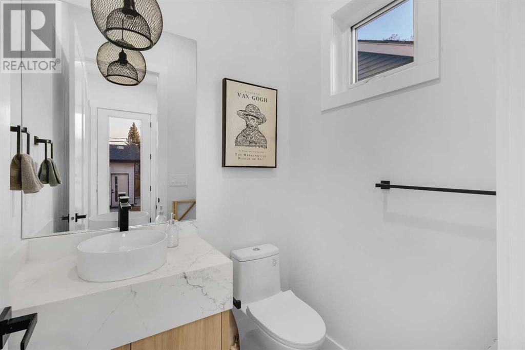 646 25 Avenue Nw Property Photo 25