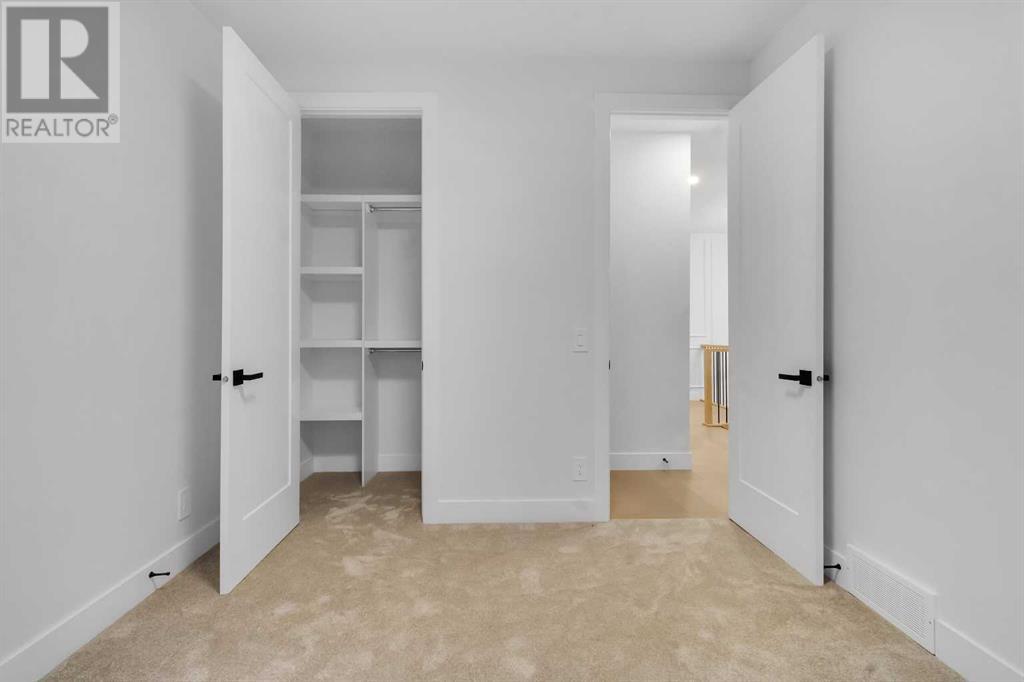 646 25 Avenue Nw Property Photo 38