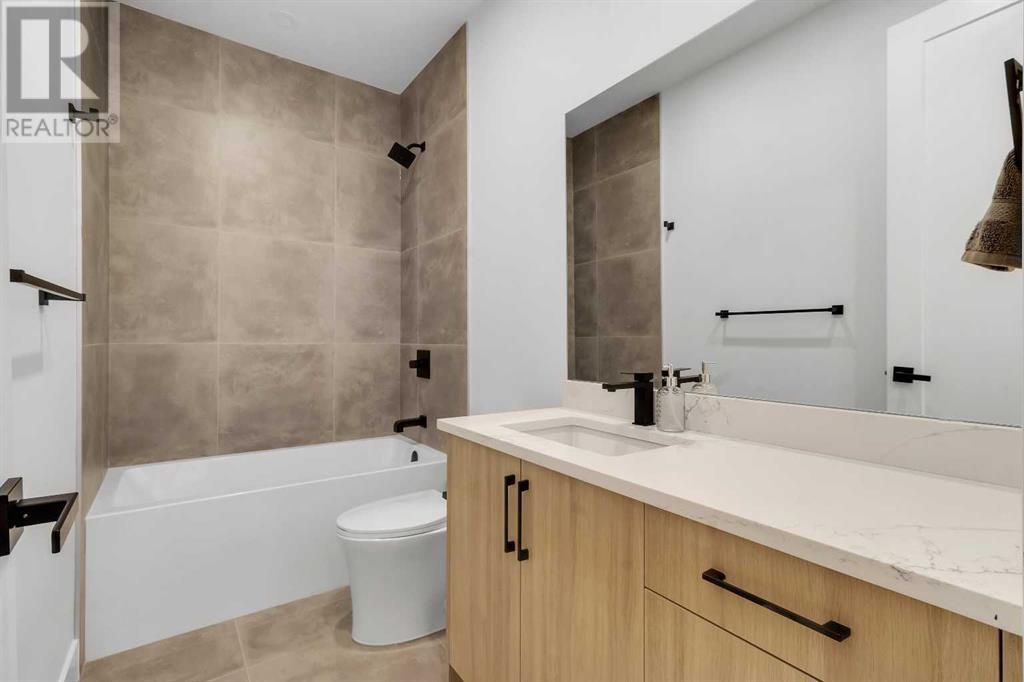 646 25 Avenue Nw Property Photo 39