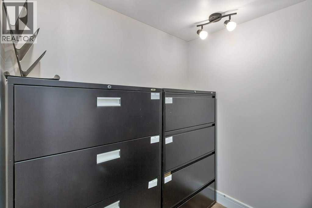 4911 50 Avenue Property Photo 10