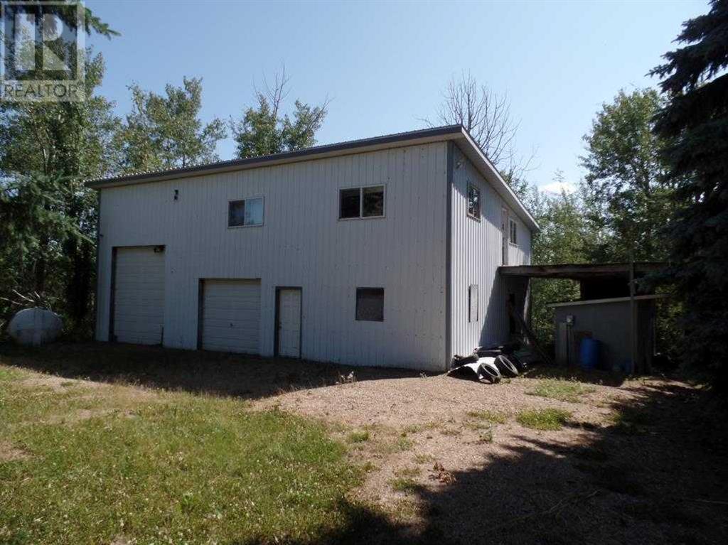450 & 454, 13221 Township Road Property Photo 1