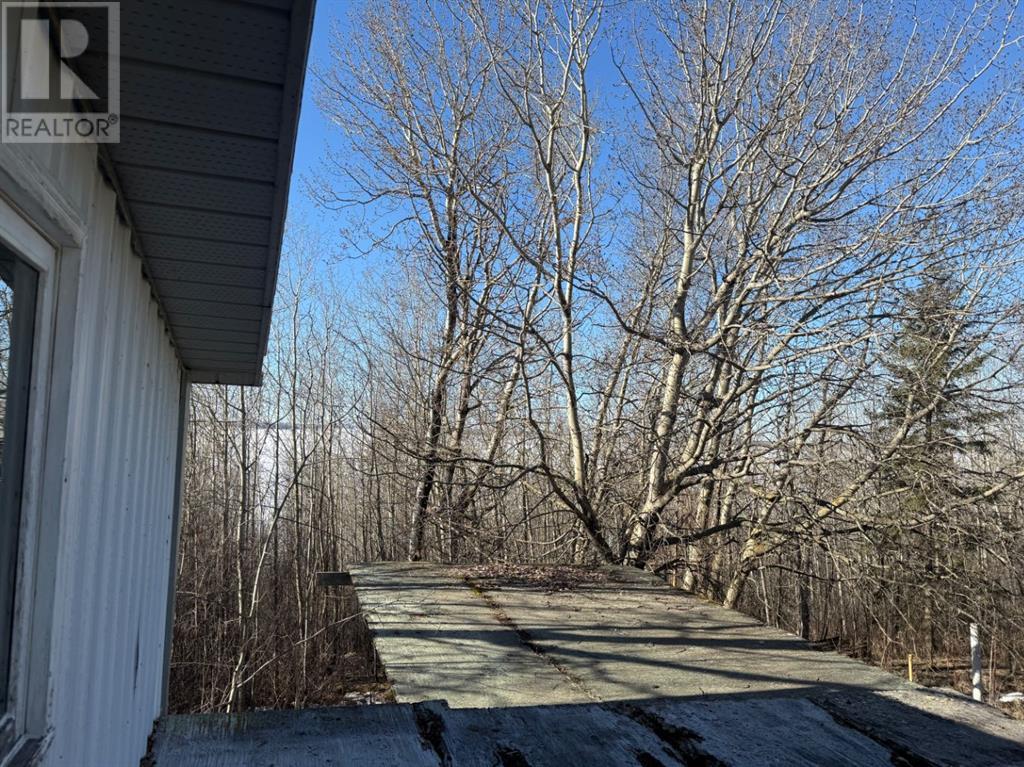 450 & 454, 13221 Township Road Property Photo 11