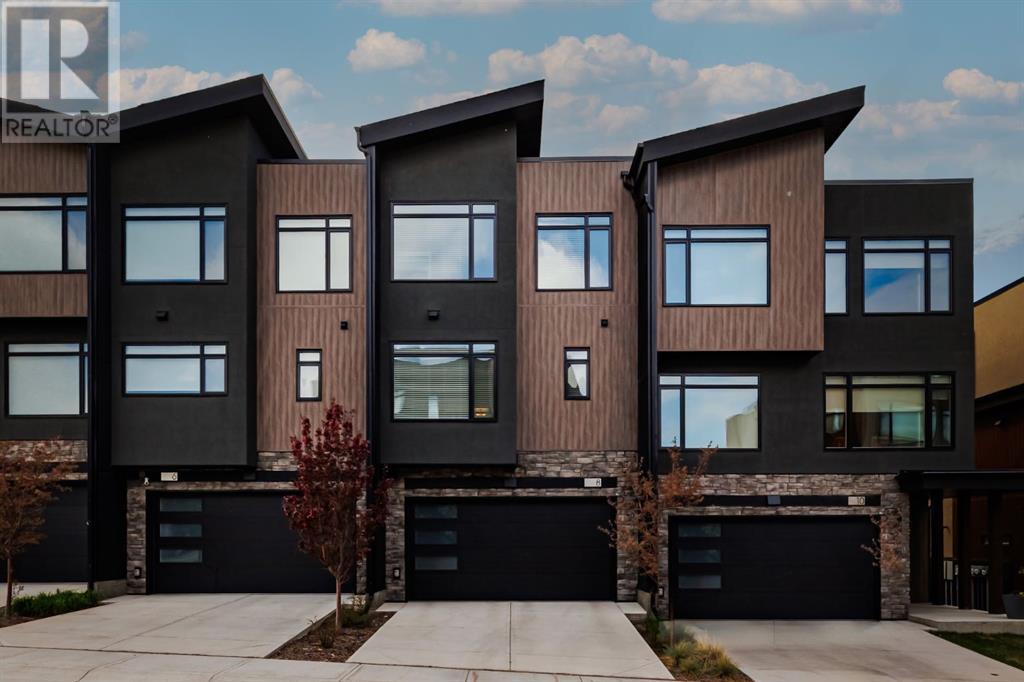 8 Royal Elm Green Nw Property Photo 1