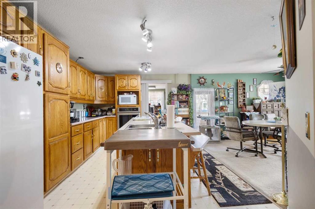4718 College Avenue Property Photo 8