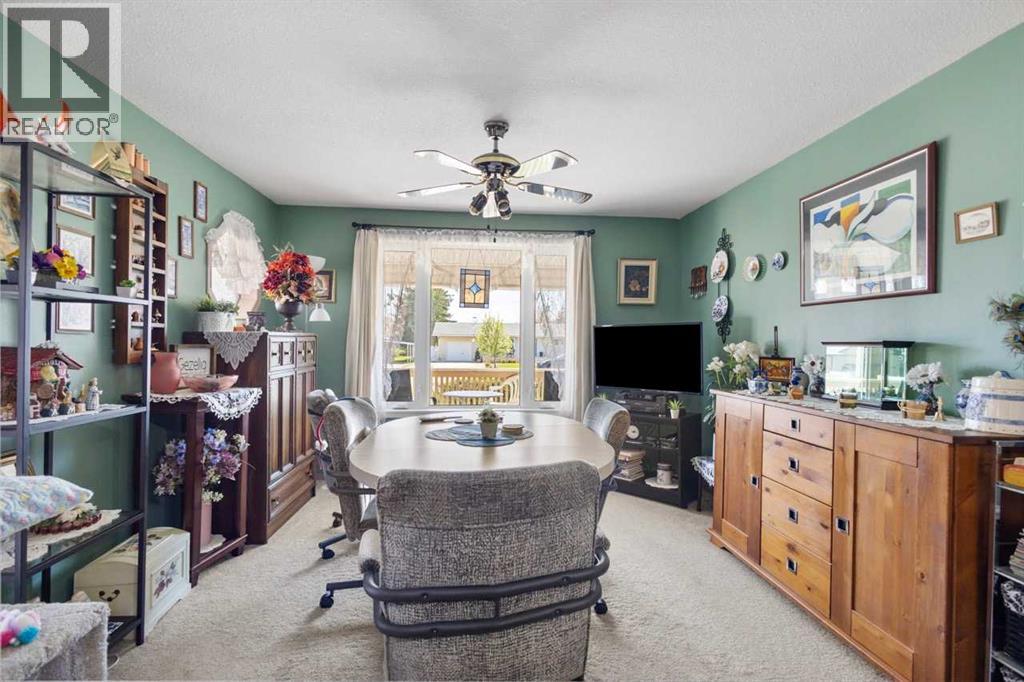 4718 College Avenue Property Photo 10