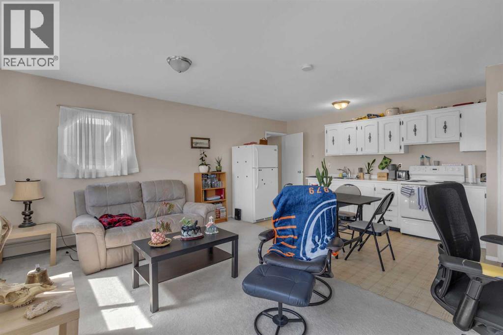4718 College Avenue Property Photo 21