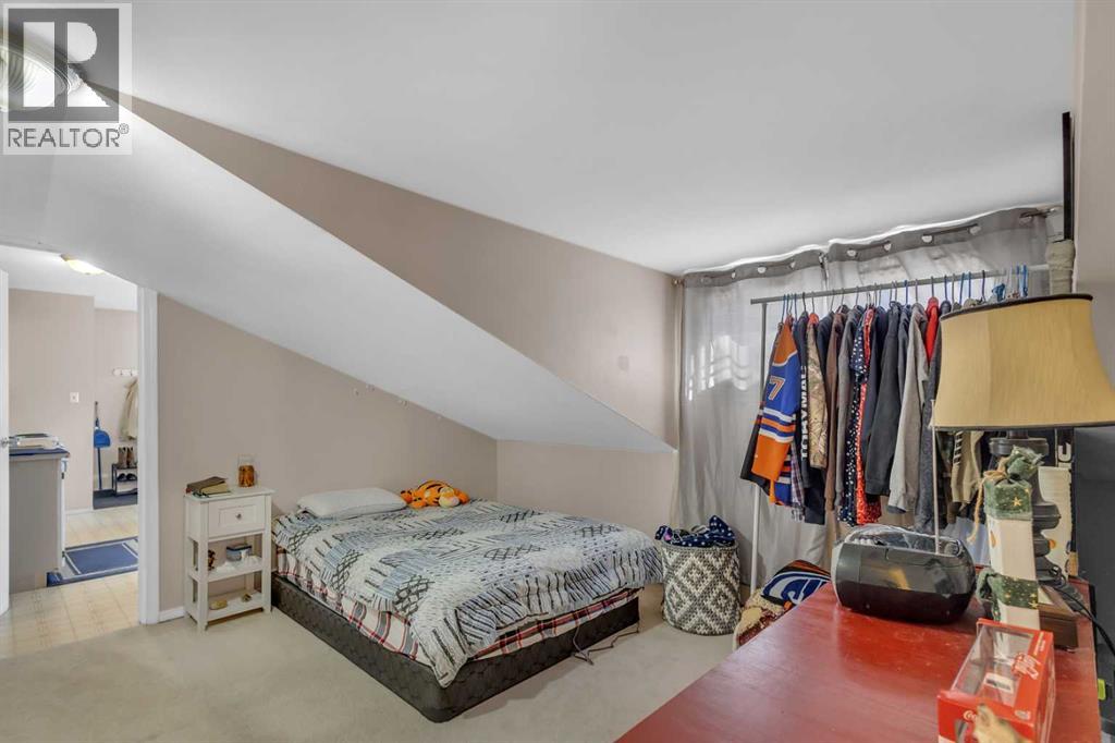 4718 College Avenue Property Photo 23