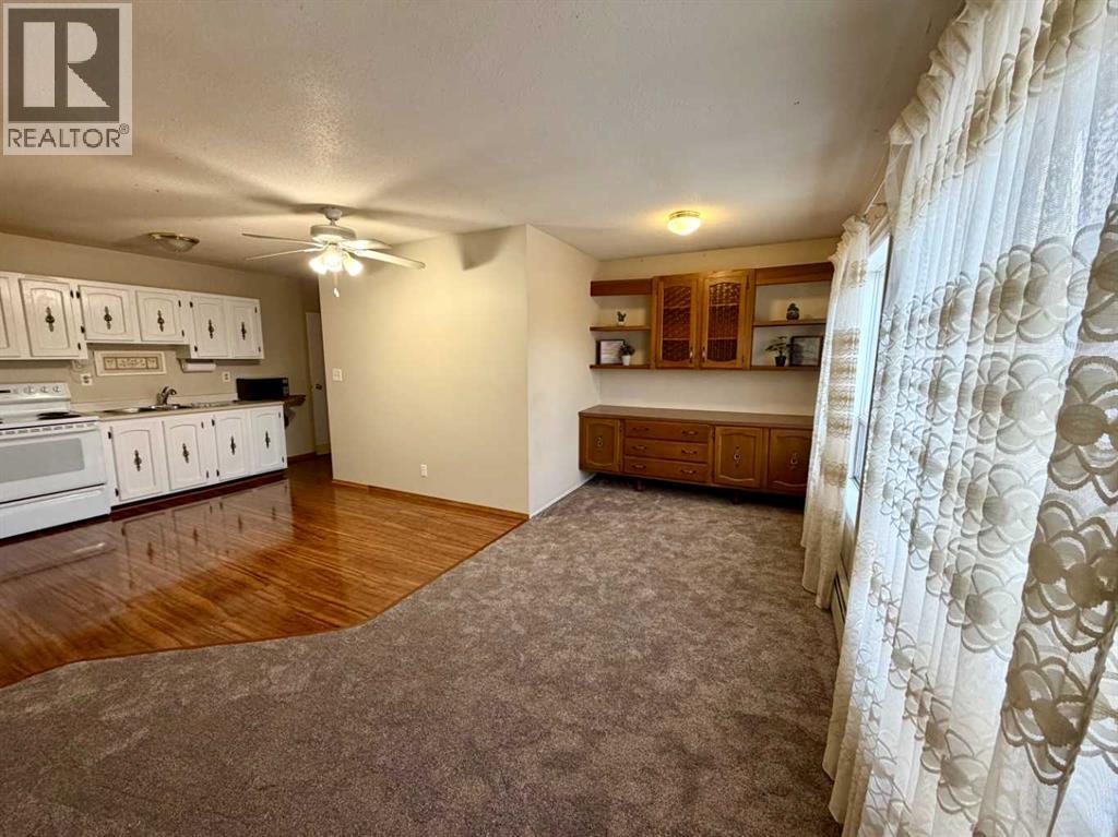 4718 College Avenue Property Photo 26