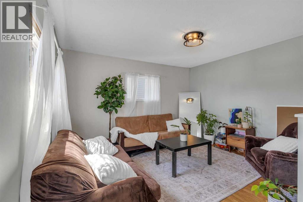 4718 College Avenue Property Photo 32