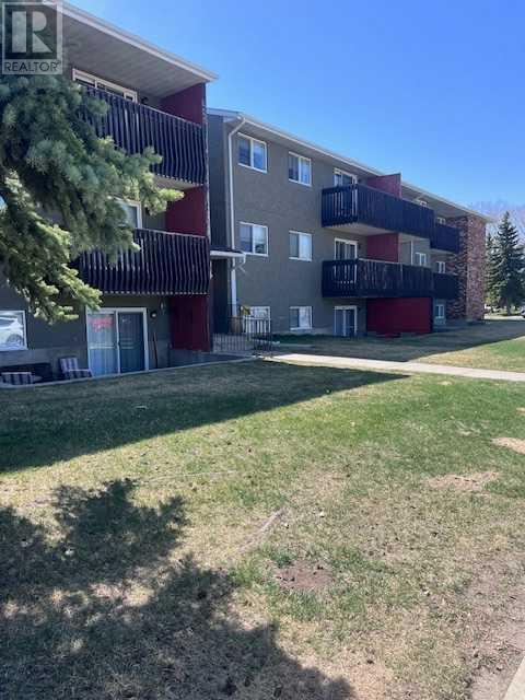 303, 19 Bennett Street Property Photo 1