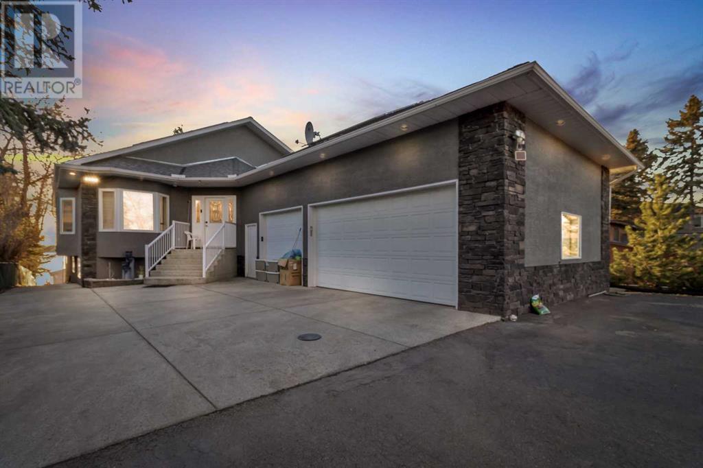 627 East Chestermere Drive Property Photo 1
