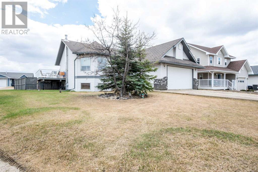 1052 10 Street Property Photo