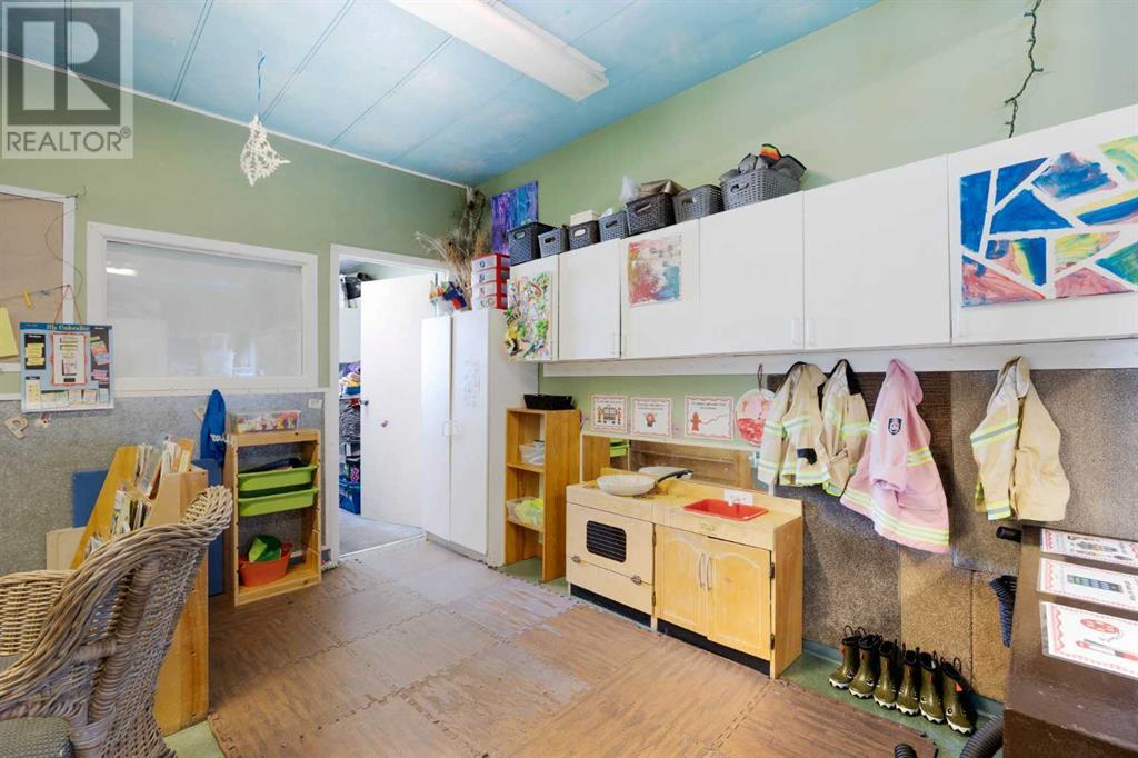 101 Gregoire Crescent Property Photo 7