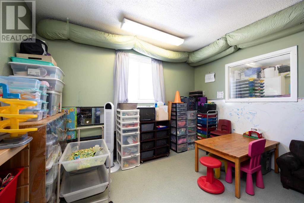 101 Gregoire Crescent Property Photo 13