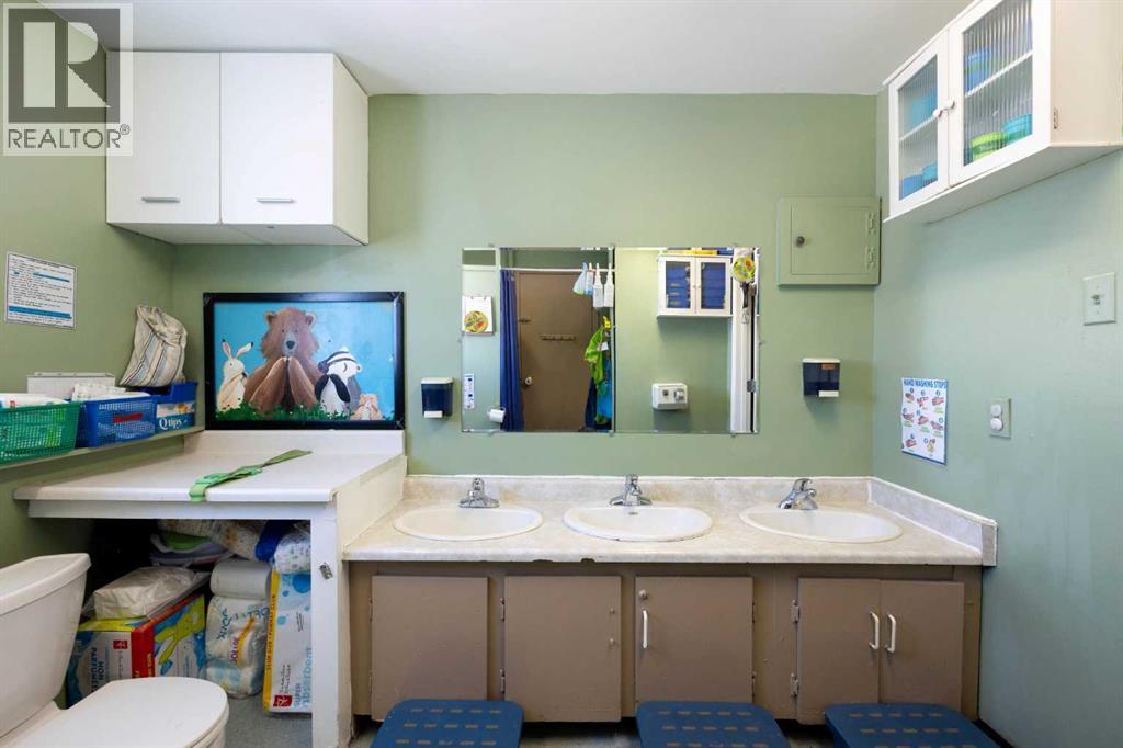 101 Gregoire Crescent Property Photo 15