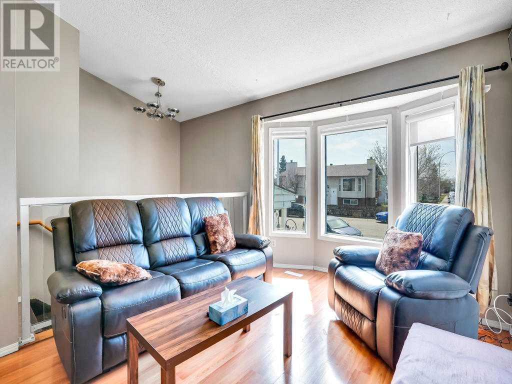 104 Falshire Close Ne Property Photo 3