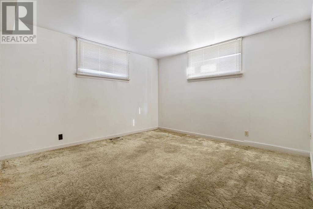 5402 47 Avenue Property Photo 15