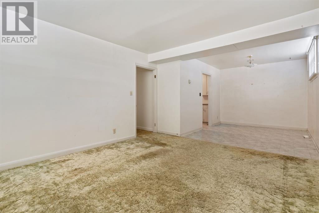 5402 47 Avenue Property Photo 17