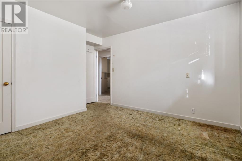 5402 47 Avenue Property Photo 25