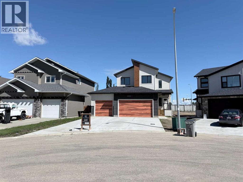 10210 67 Avenue Property Photo 1