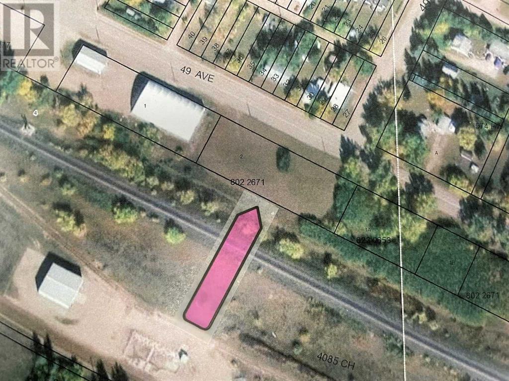 4927 49 Avenue Property Photo 1