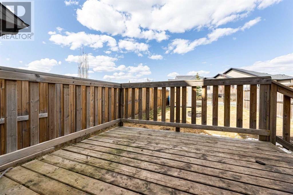 18 Van Slyke Way Property Photo 10