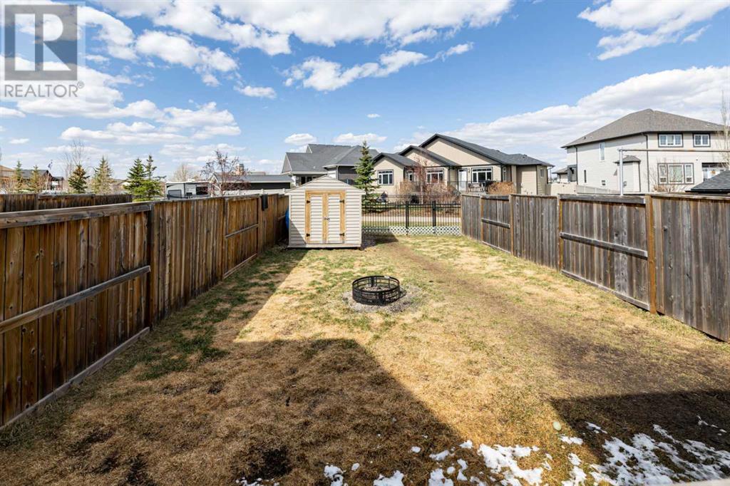 18 Van Slyke Way Property Photo 13