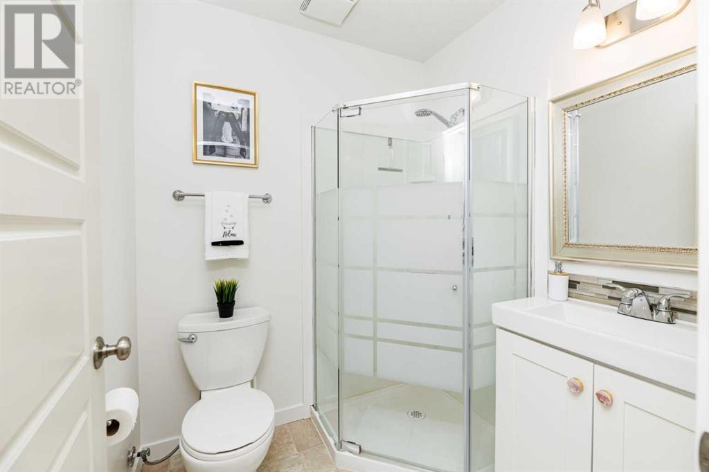 18 Van Slyke Way Property Photo 33