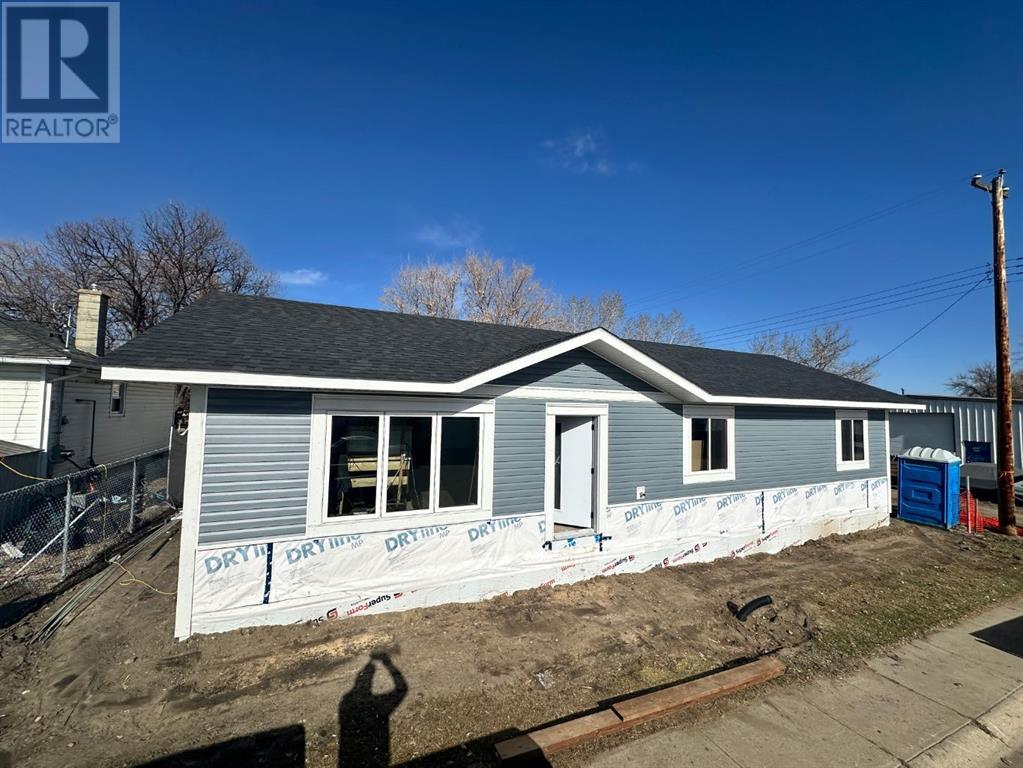 610 Bennett Avenue Property Photo 1