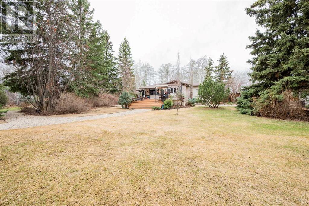 105003 720 Township Road Property Photo