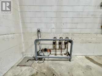 Unit A, 9716 128 Avenue Property Photo 8