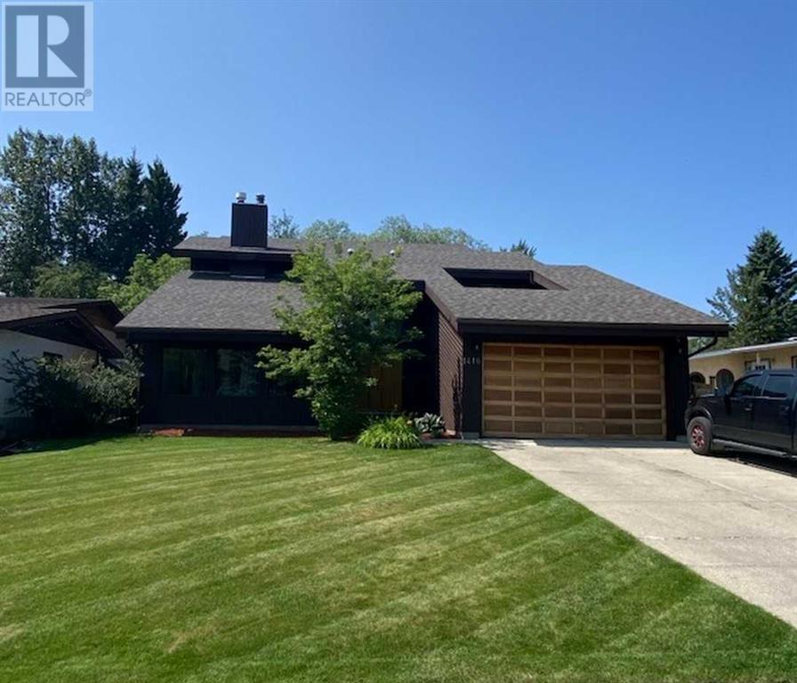 1410 53 Street Property Photo 1
