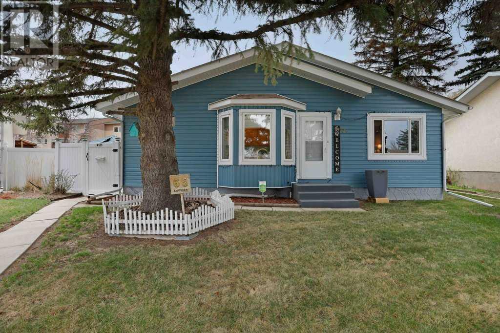 65 Eastbrook Drive E Property Photo 1