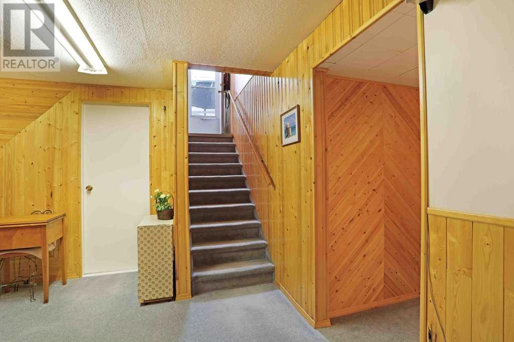 65 Eastbrook Drive E Property Photo 21