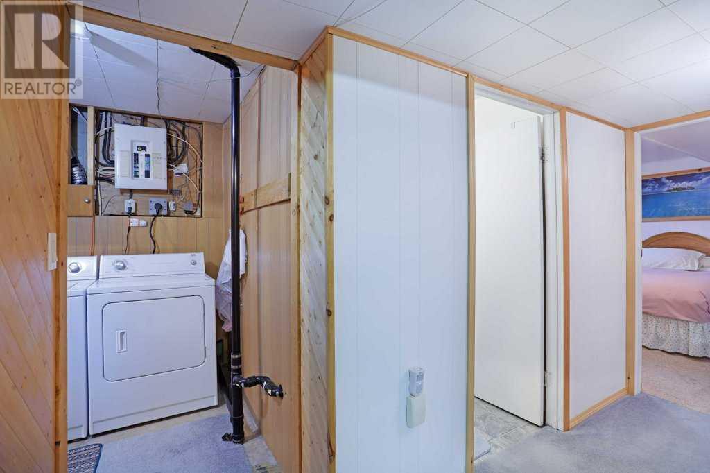 65 Eastbrook Drive E Property Photo 24