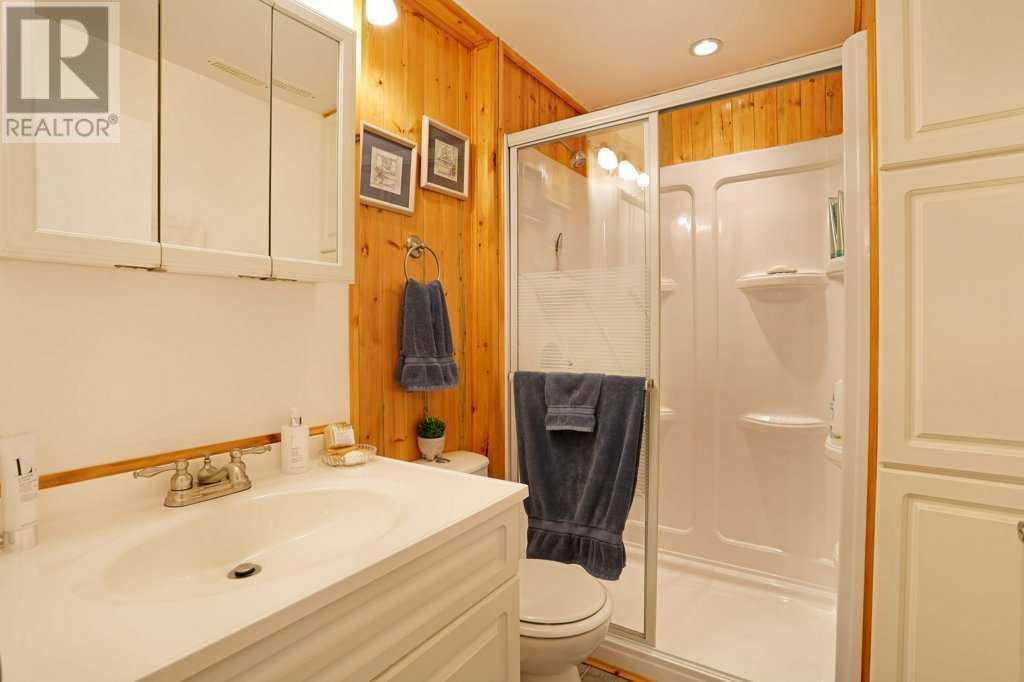 65 Eastbrook Drive E Property Photo 27