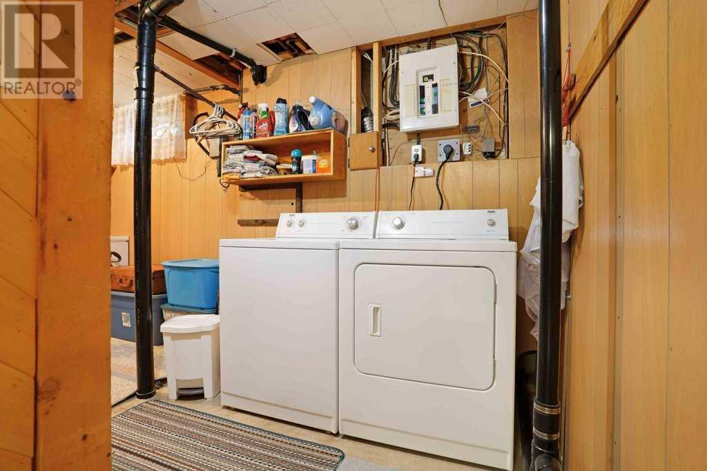 65 Eastbrook Drive E Property Photo 28