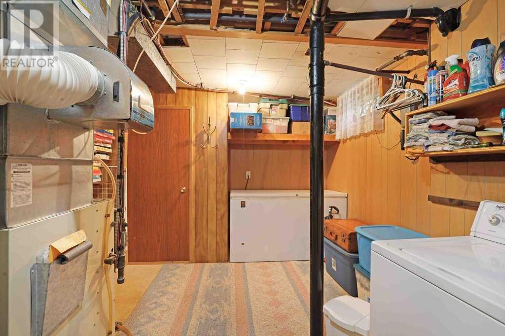 65 Eastbrook Drive E Property Photo 29
