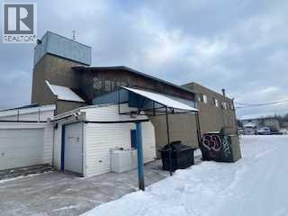 306 3rd Street Property Photo 6