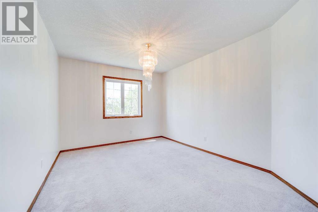 217 Falcon Ridge Way Property Photo 6