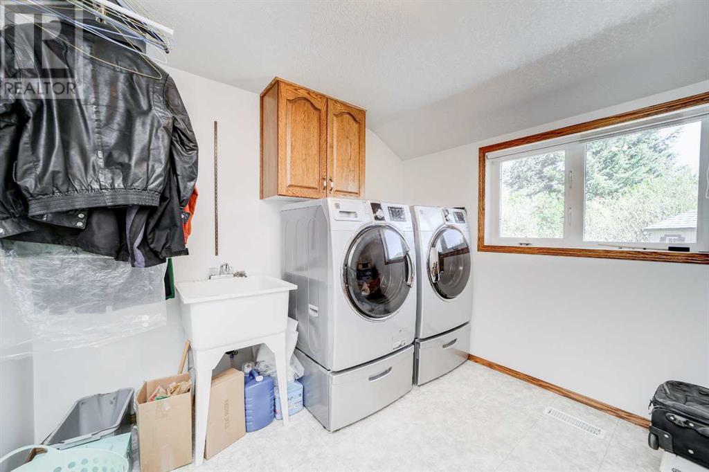 217 Falcon Ridge Way Property Photo 13